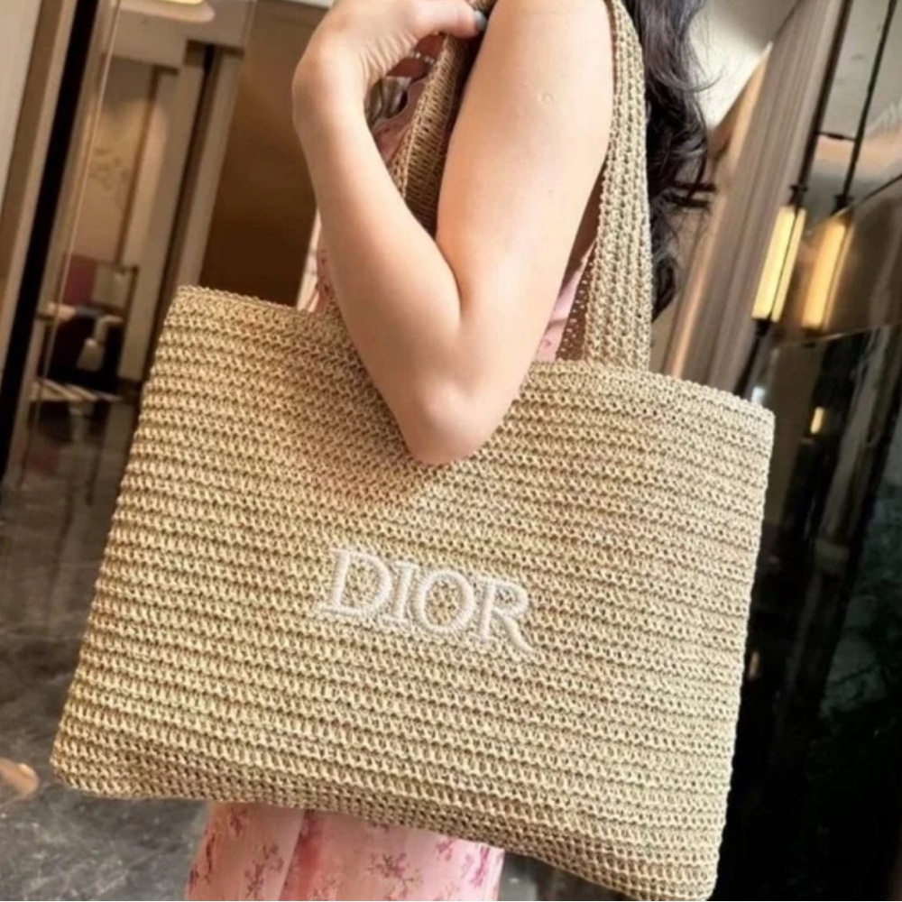 Dior Parfums Collection Woven Exclusive Tote Bag - Picture 12 of 12